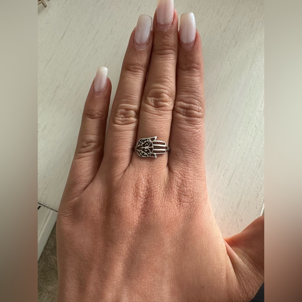 Size 8 Sterling Silver palm  ring